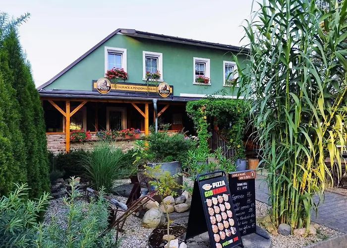 ゲストハウス Restaurace A U Kuliku Raspenava